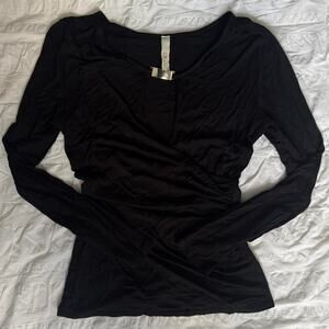 Black long sleeve fashion top